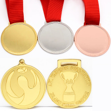 Medallas deportivas de encargo baratas del deporte del premio del oro del espacio en blanco de la aleación del cinc para imprimir